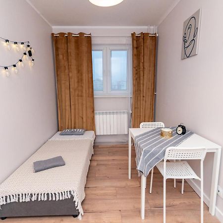 Apartmán Regem Wola Varšava Exteriér fotografie